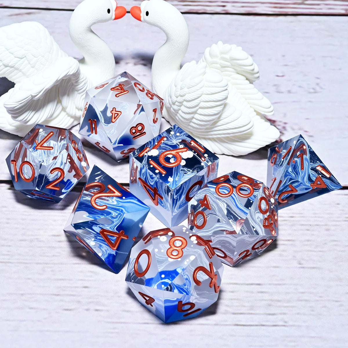 Set de 7 dés en résine pour jeux de rôle, style punk, idéal pour Dungeons & Dragons, MTG et autres jeux de société.
