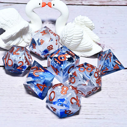 Set de 7 dés en résine pour jeux de rôle, style punk, idéal pour Dungeons & Dragons, MTG et autres jeux de société.
