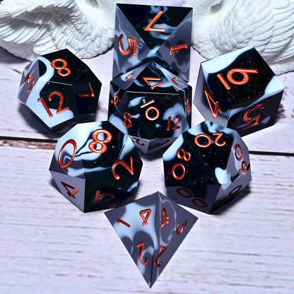7PCS resin Dice Set Dragon and Dungeon Polyhedral  Dice, Punk Style Role-Play RPG Explorer MTG Pioneer Game DND Dice Set